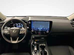 immagine del veicolo LEXUS NX 450h+ Excellence
