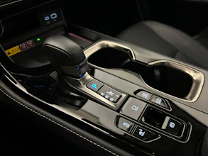 https://vehicle.imgix.net/4405896/b49c0a8f-7d80-4190-afa9-d884746ae7fb.jpg