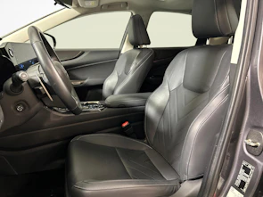 immagine del veicolo LEXUS NX 450h+ Excellence