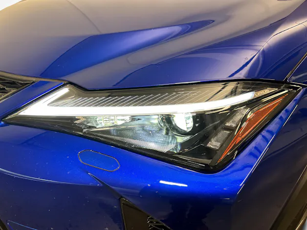 Lexus UX 250h F-Line