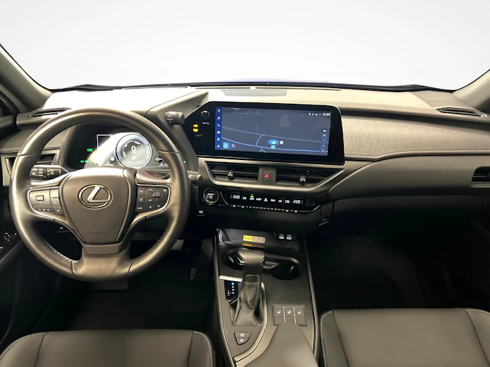 immagine del veicolo LEXUS UX