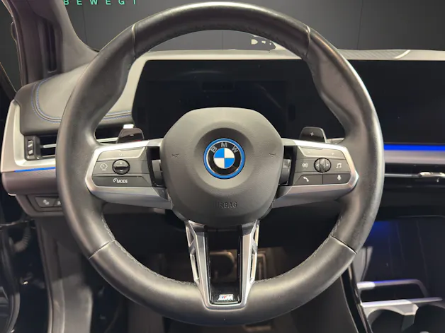 BMW 230e xDrive paddles Active Tourer M Sport