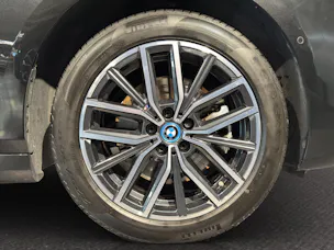 BMW 230e xDrive paddles Active Tourer M Sport