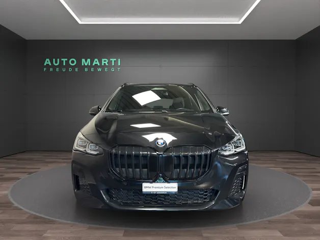 BMW 230e xDrive paddles Active Tourer M Sport