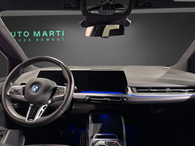 BMW 230e xDrive paddles Active Tourer M Sport