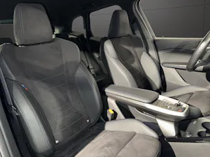BMW 230e xDrive paddles Active Tourer M Sport