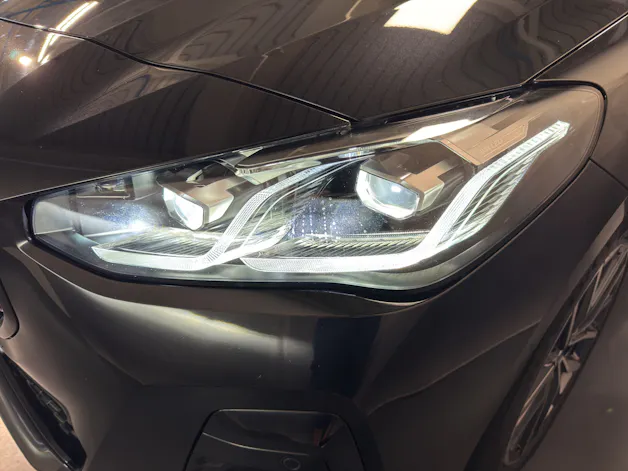 BMW 230e xDrive paddles Active Tourer M Sport