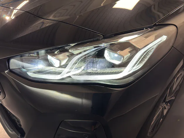 BMW 230e xDrive paddles Active Tourer M Sport