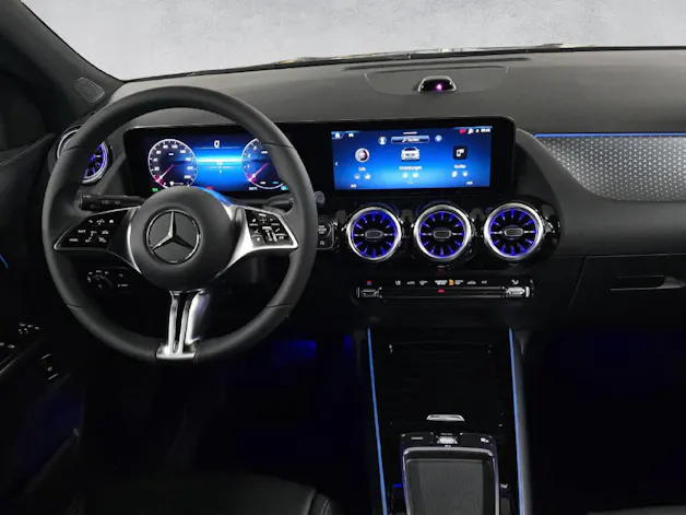 Mercedes-Benz GLA 200 Night Star | Auto Lang Special Offer 4 of 8