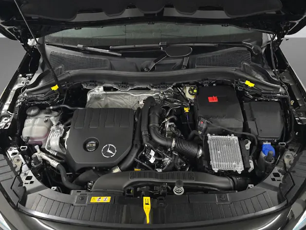 Mercedes-Benz GLA 200 Night Star | Auto Lang Special Offer 4 of 8