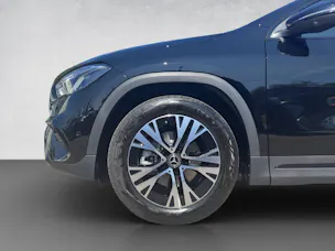 Mercedes-Benz GLA 200 Night Star Progressive