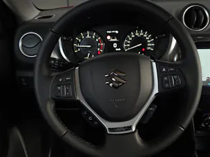 Suzuki Vitara 1.4 T Piz Sulai Top Hybrid 4x4