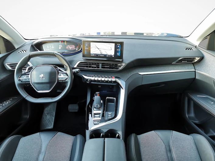 immagine del veicolo PEUGEOT 3008