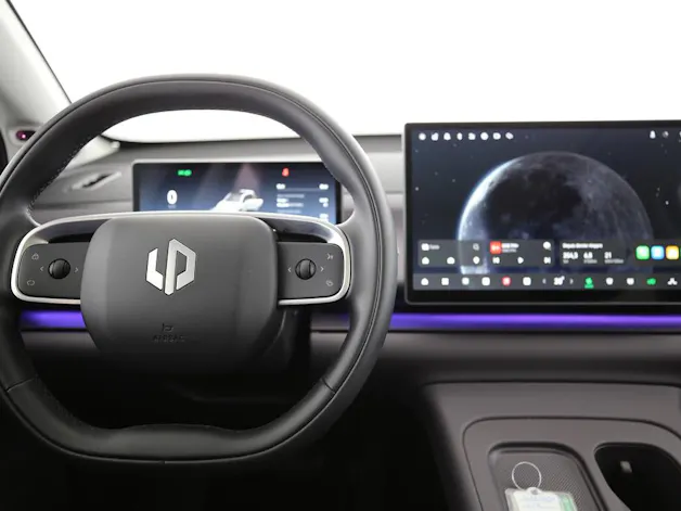 Leapmotor C10 1.5 REEV Design