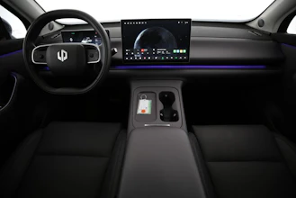 https://vehicle.imgix.net/4405978/f4e0438d-c9ad-4157-82f0-95218ae3e088.jpg