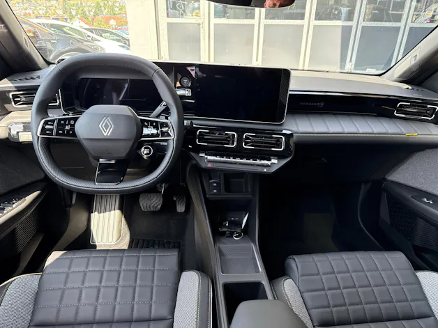 Renault R4 E-Tech Comfort Range techno