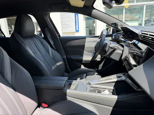 Peugeot 408 1.6 PHEV 240 GT Exclusive