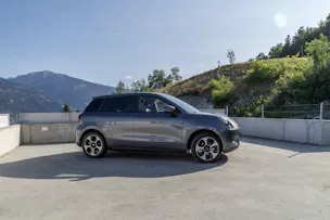 JAC E30X City