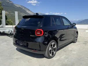 JAC E30X City