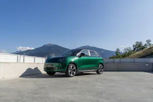 JAC E30X City