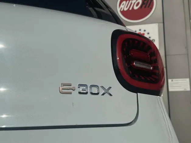 JAC E30X City