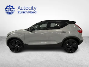 https://vehicle.imgix.net/4406059/0a42fcbc-e26d-4930-9a6d-b3c49cbd8e38.jpg