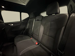 immagine del veicolo VOLVO EX40 Twin Black Edition AWD