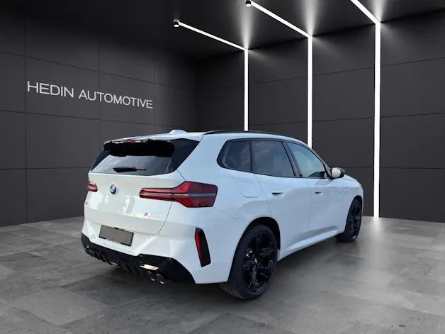 BMW X3 M50i