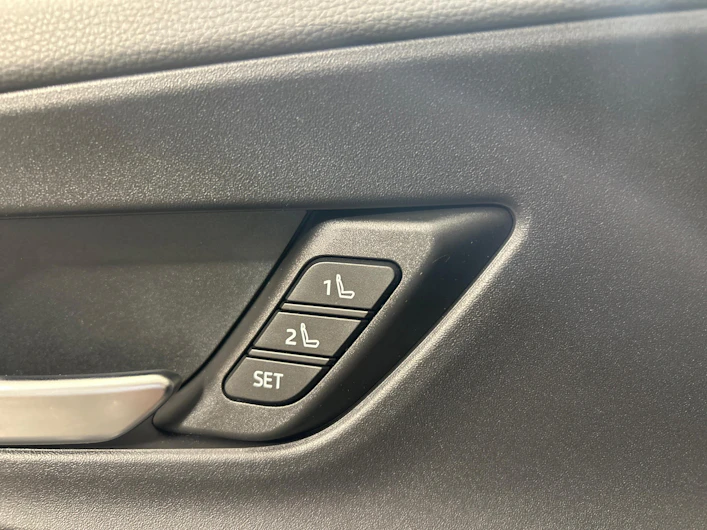 Fahrzeugbild TOYOTA PRIUS+