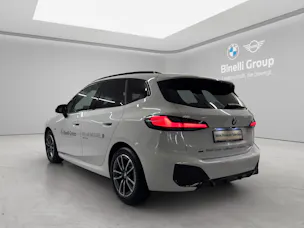 BMW 223d xDrive AT