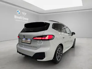 BMW 223d xDrive AT
