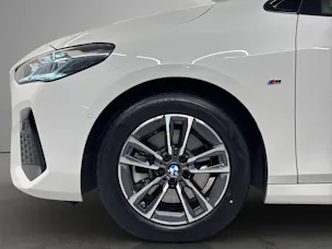 BMW 223d xDrive AT