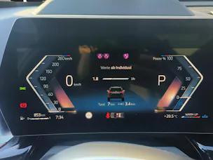 BMW X1 23d xDrive paddles