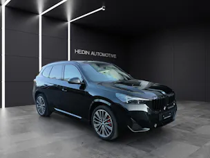 BMW X1 23d xDrive paddles