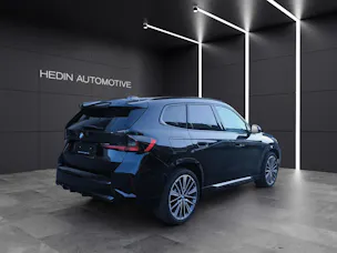 BMW X1 23d xDrive paddles