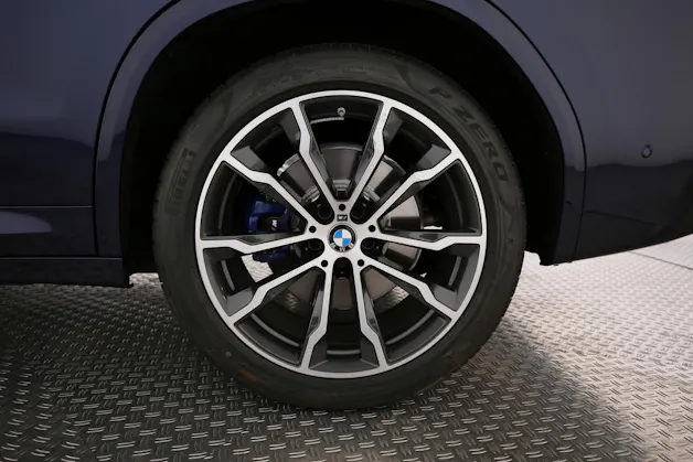 BMW X3 M40i