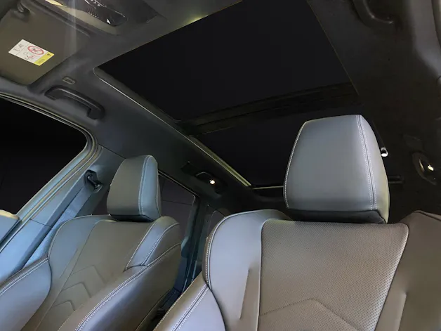 BMW X1 30e xDrive paddles