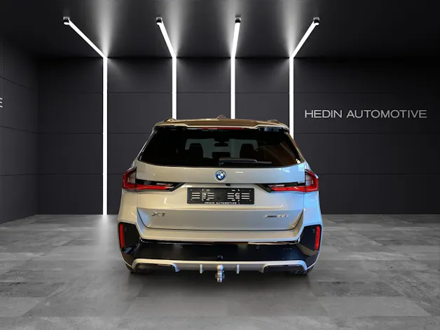 BMW X1 30e xDrive paddles