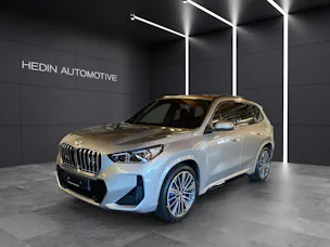BMW X1 30e xDrive paddles