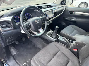 Toyota Hilux DC 2.4 D-4D 170PS Style