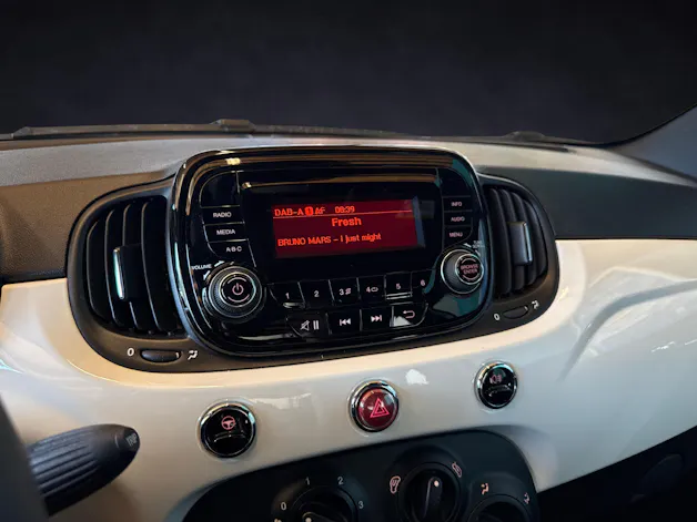 Fiat 500 C 1.0 Hybrid Cult