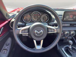 Mazda MX-5 2.0 Revolution