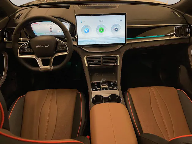 BYD Seal U DM-i Design AWD