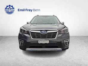 Fahrzeugbild SUBARU Forester Station 2.0i e-Boxer Luxury