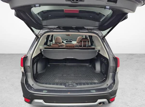 https://vehicle.imgix.net/4406263/979a8240-cdba-4ad4-a31d-fe1d2b4a7720.jpg