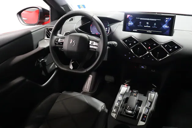 DS Automobiles 3 Crossback 1.2 PureTech 130 Bastille