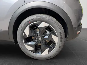 RENAULT Captur 1.8 E-Tech techno