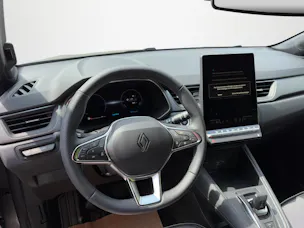 RENAULT Captur 1.8 E-Tech techno