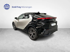 https://vehicle.imgix.net/4406294/52abcb95-07a5-4562-a177-8ea701bca58b.jpg