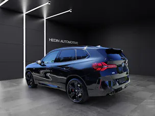 BMW X3 M50i